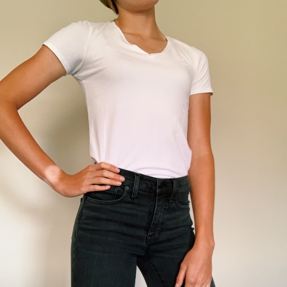 white v-neck tee